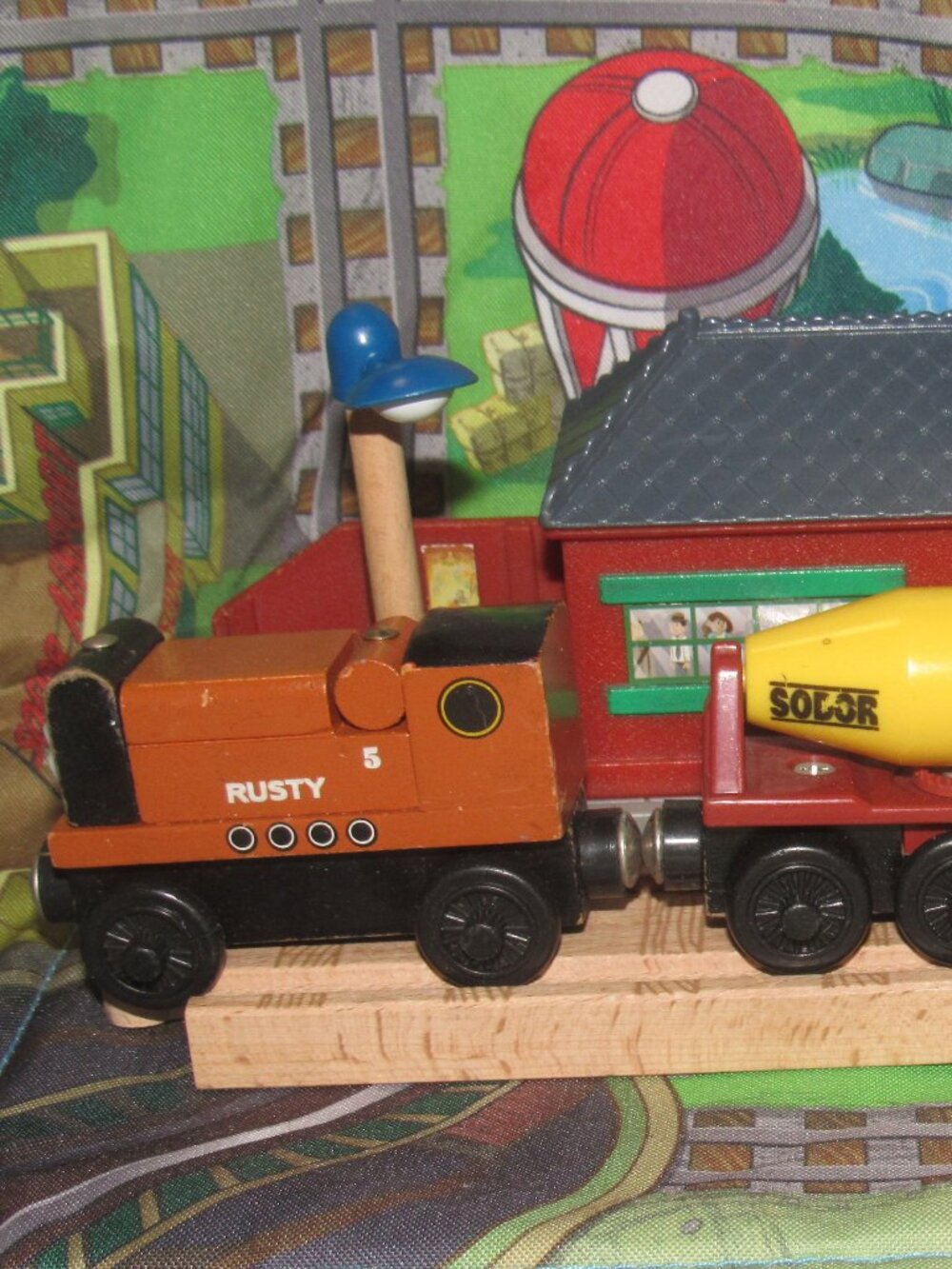 Thomas Wooden Railway Train Track Engine Rusty and Construction Cars